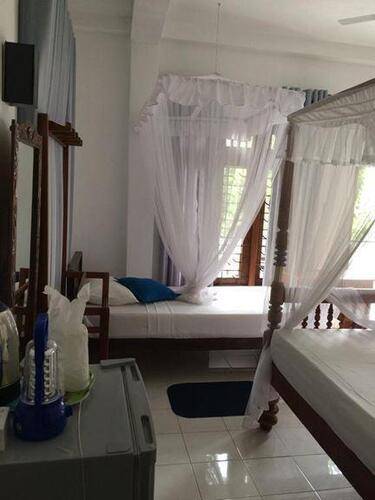 Unawatuna Beach Bungalow