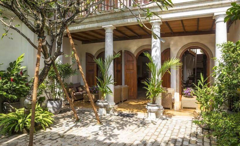 Thambili House