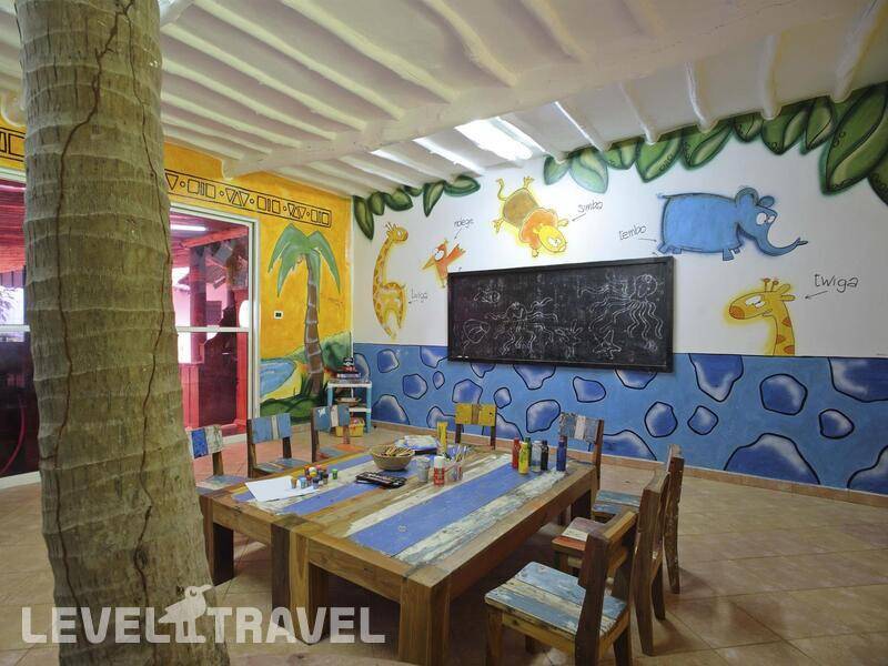 Фотография Bluebay Beach Resort
