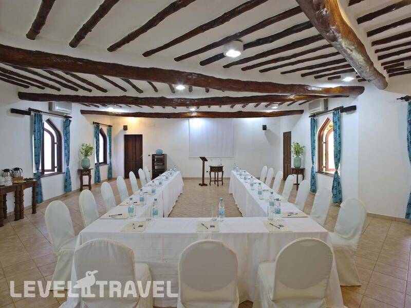 Фотография Bluebay Beach Resort