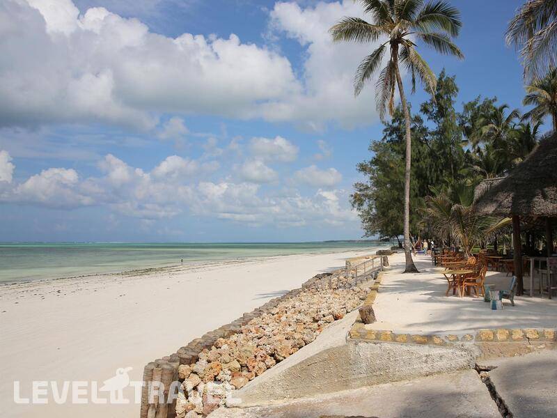 Фотография Bluebay Beach Resort