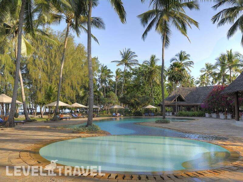 Фотография Bluebay Beach Resort