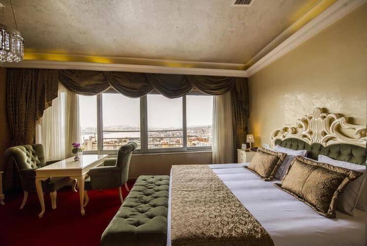 Elan Hotel