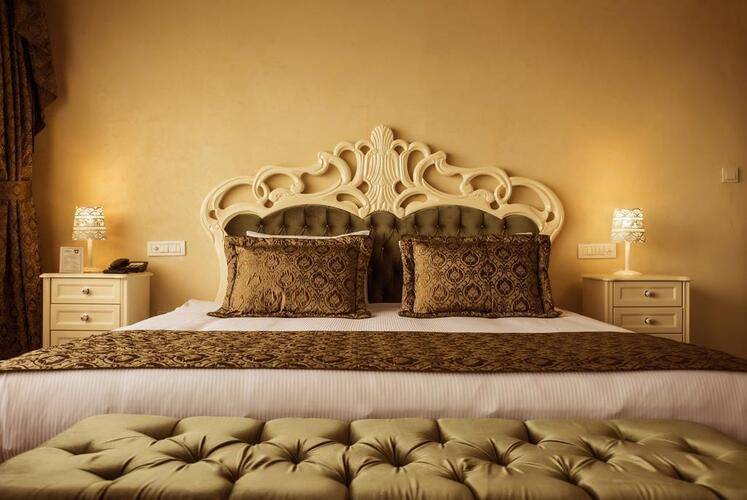 Elan Hotel