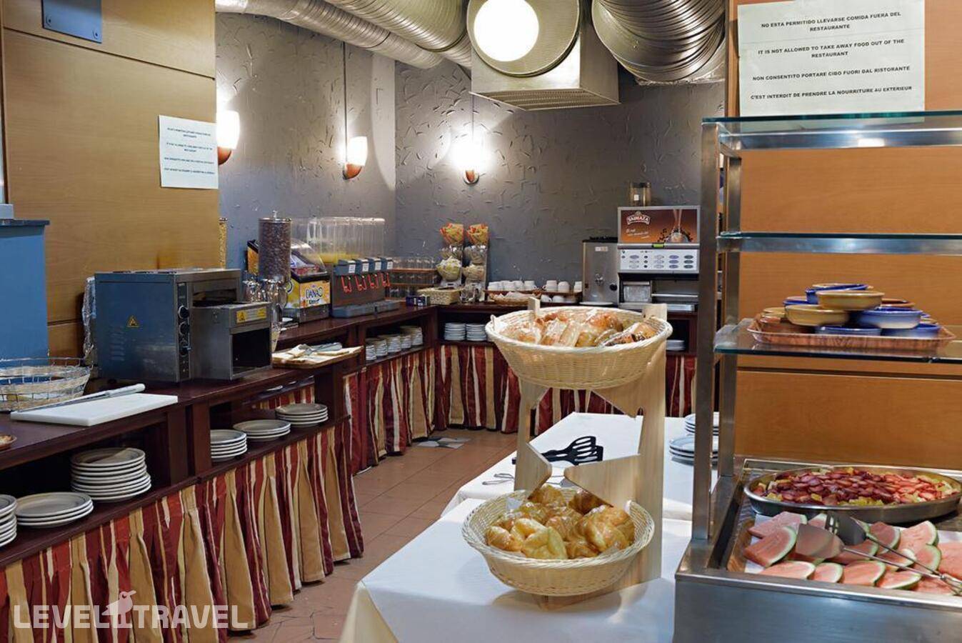 фотографии отеля Hotel Victoria 4 в Испания(Мадрид) - фото №2