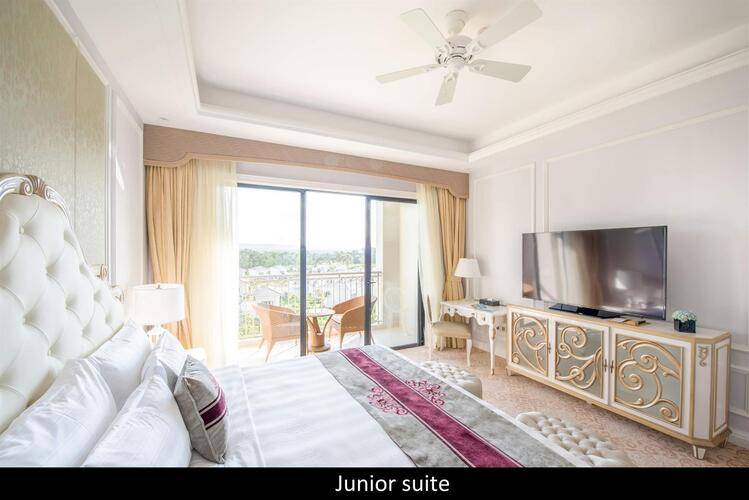 Wyndham Grand Phu Quoc (Ex. Vinoasis Phu Quoc Resort)