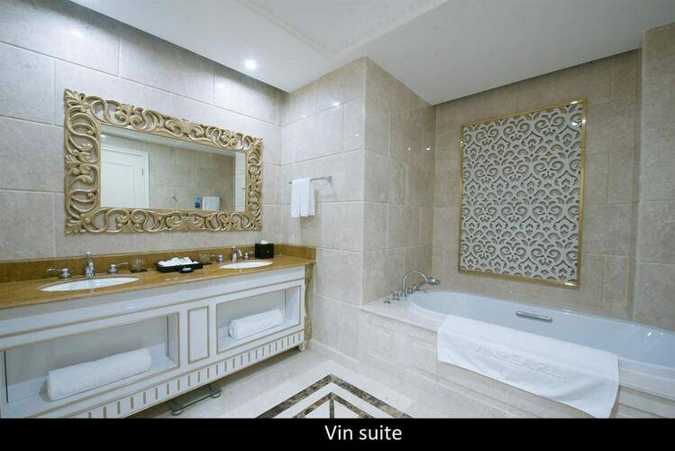 Wyndham Grand Phu Quoc (Ex. Vinoasis Phu Quoc Resort)