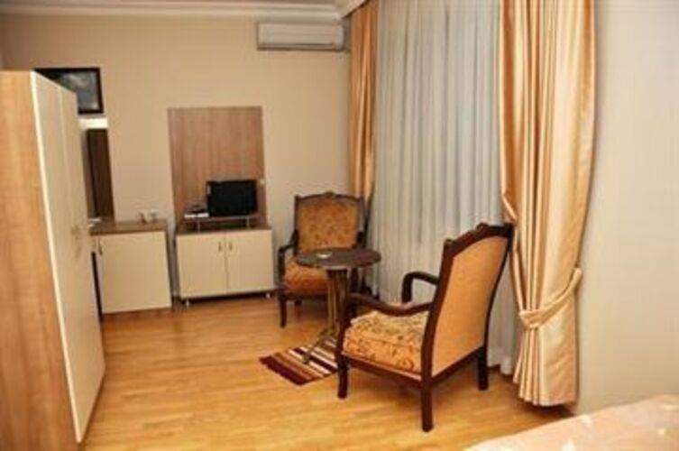 Arsima Hotel