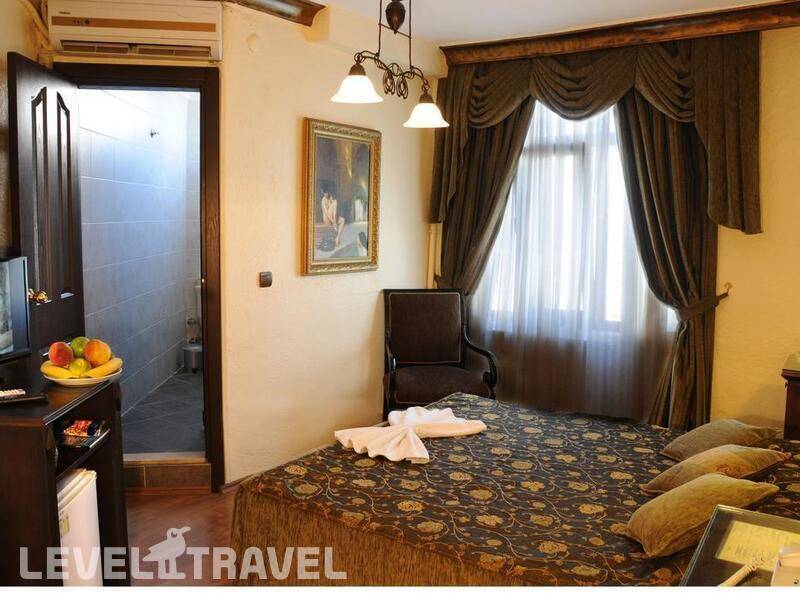 Фотография Megara Palace