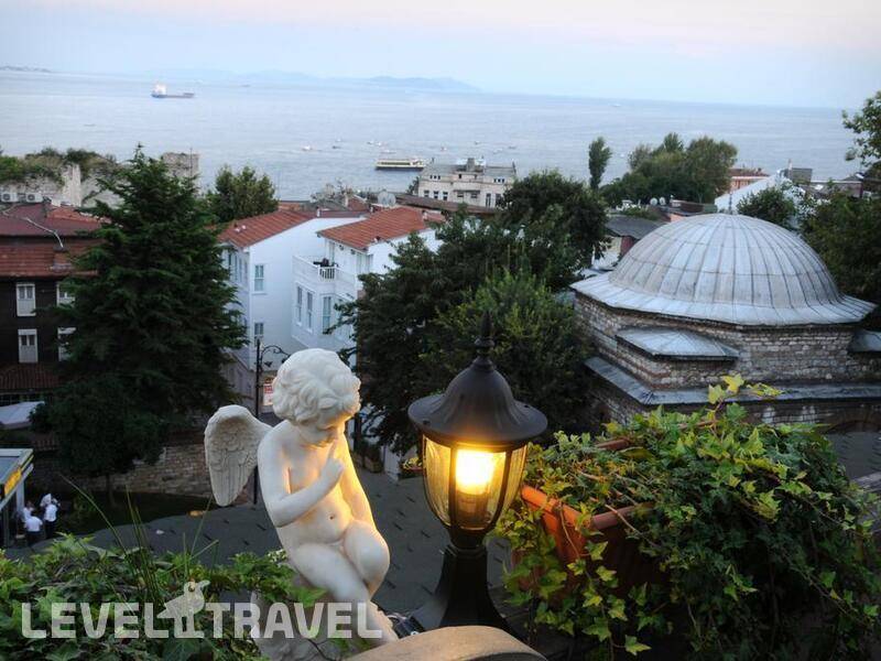 Фотография Megara Palace