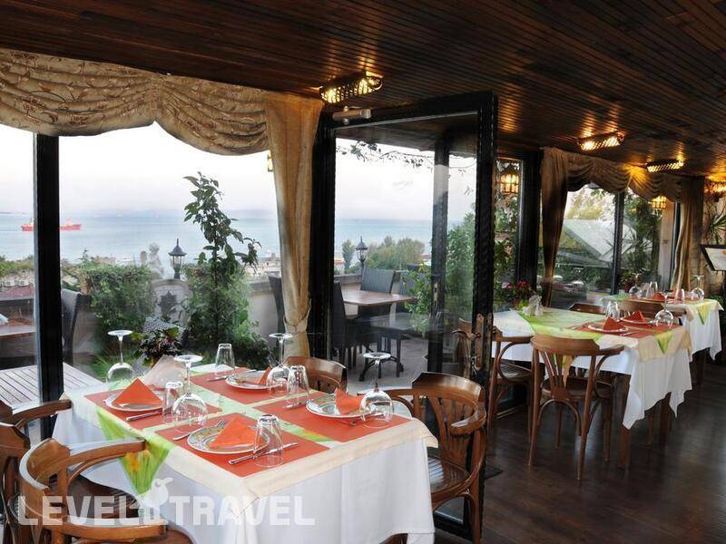 Фотография Megara Palace