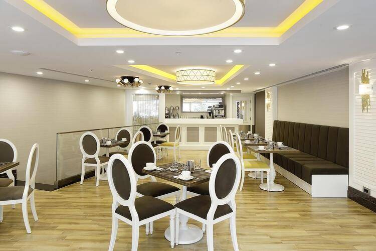 Mia Berre Hotel