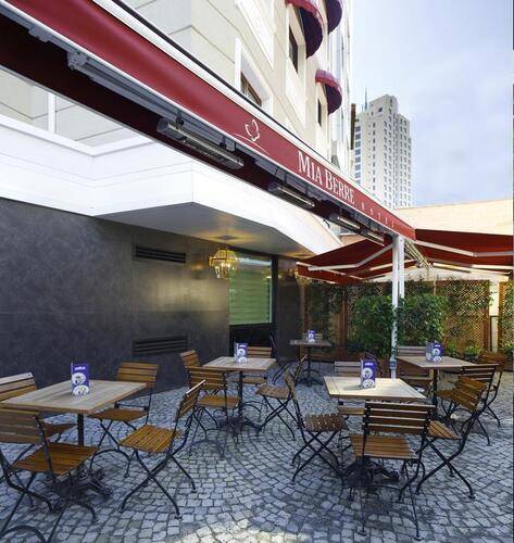 Mia Berre Hotel