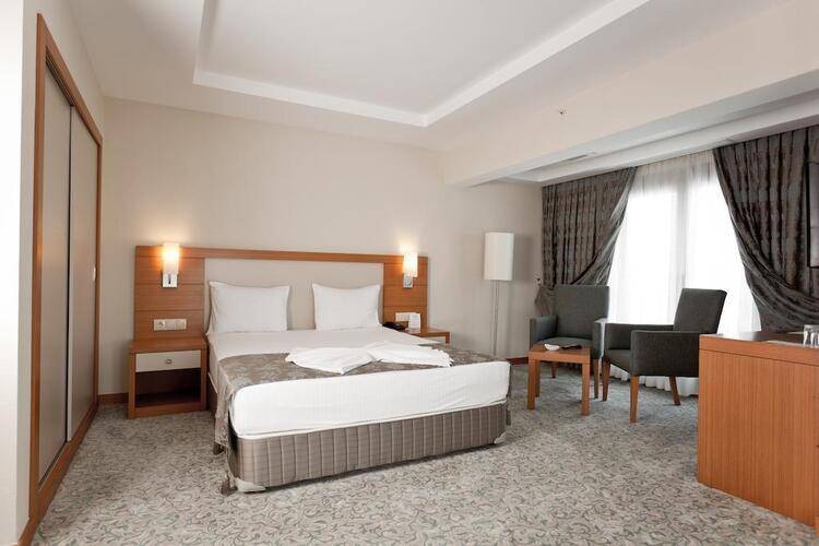 Mercia Hotel & Resort