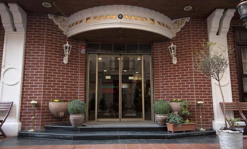 Sapphire Hotel