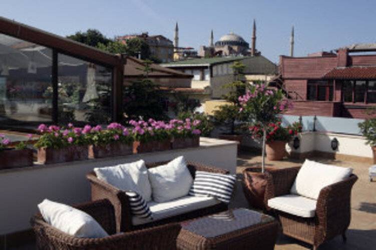 Sari Konak