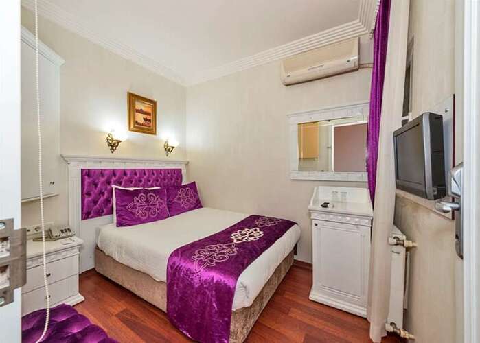 Istanbul Holiday Hotel