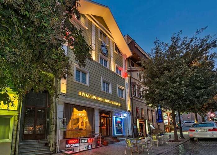 Istanbul Holiday Hotel