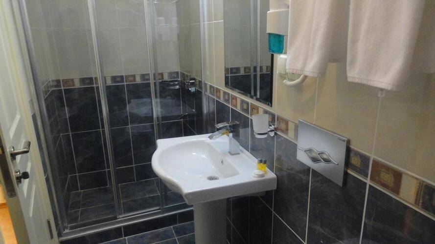 Tugra Hotel