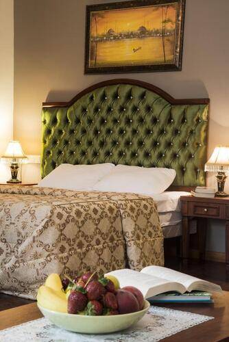 Tashkonak Studio Suites
