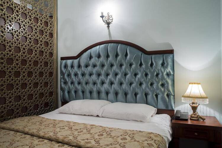 Tashkonak Studio Suites