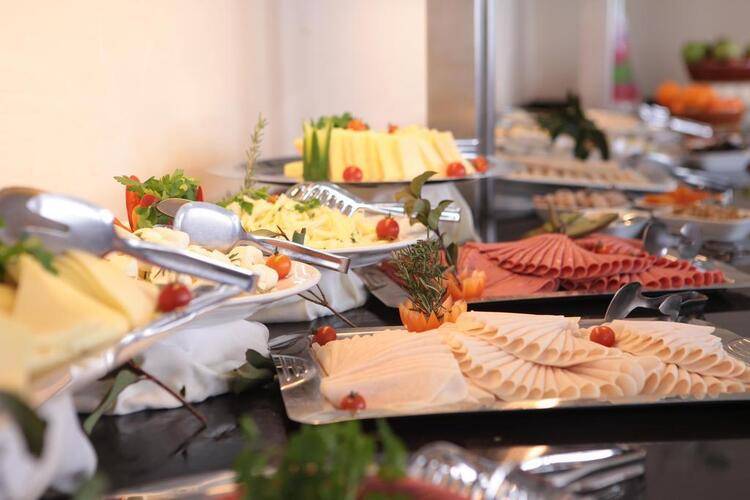 Eser Diamond Hotel & Convention Centre