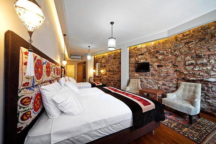 Hippodrome Hotel
