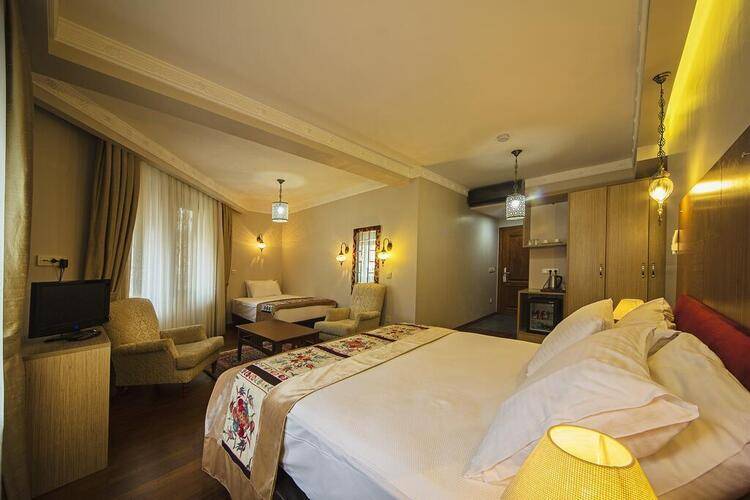 Hippodrome Hotel