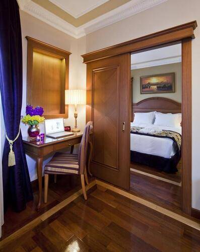 Glk Premier Acropol Suites & Spa