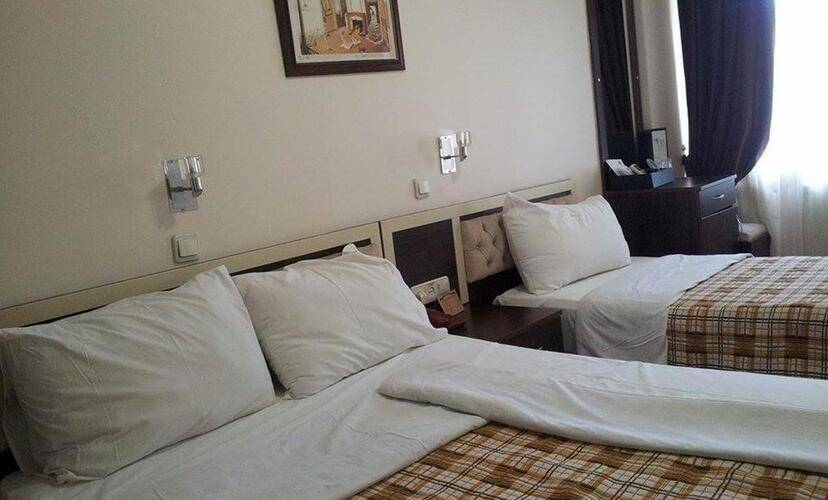 Grand Mark Hotel