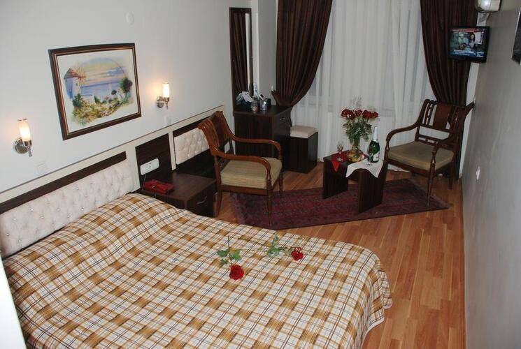 Grand Mark Hotel