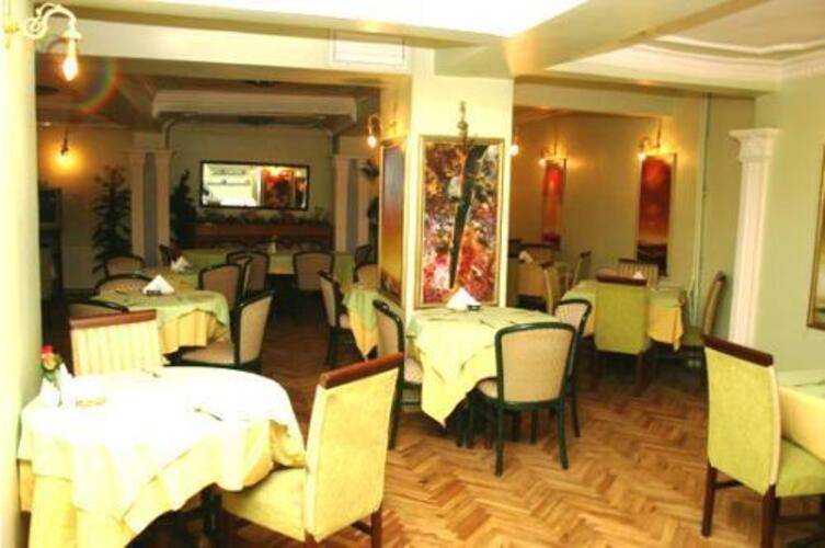 Grand Mark Hotel