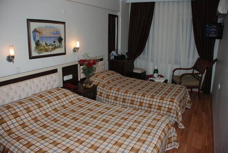 Grand Mark Hotel