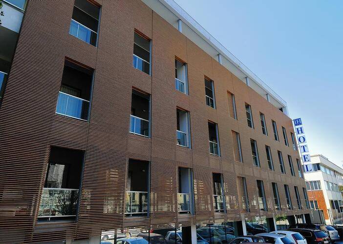 Watt 13 Ih Hotel
