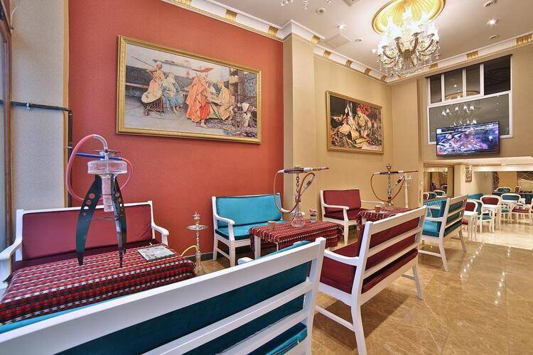 Glamour Hotel