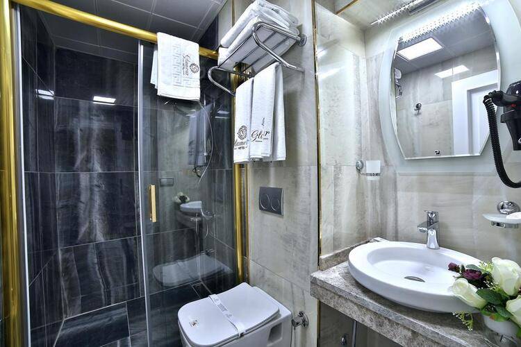 Glamour Hotel