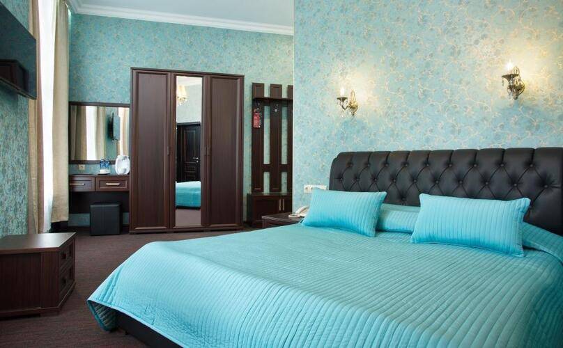Kravt Hotel (Кравт)