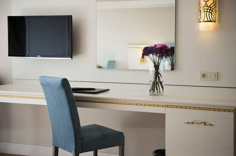 Prime Boutique Hotel
