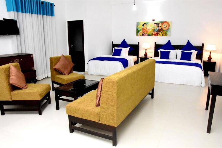 Blue Spring Hotel
