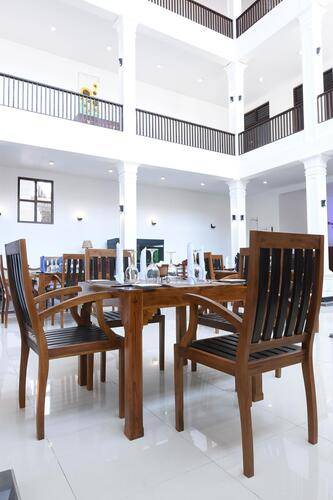 Blue Spring Hotel