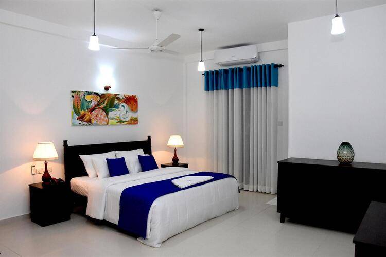 Blue Spring Hotel
