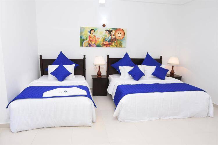 Blue Spring Hotel