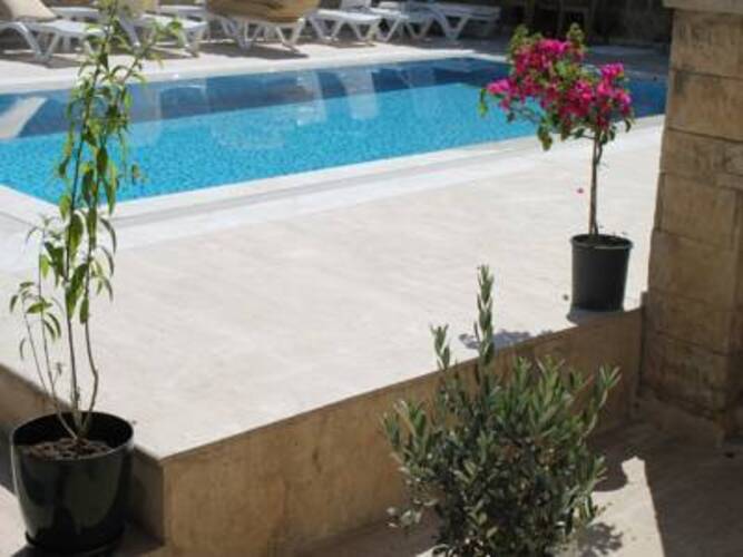Urcu Hotel