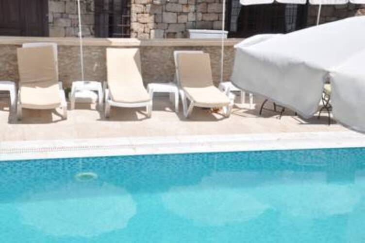 Urcu Hotel