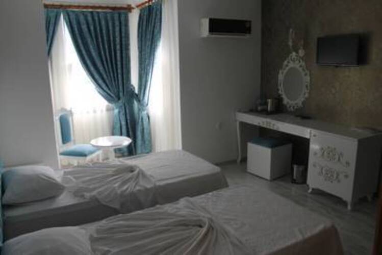 Urcu Hotel