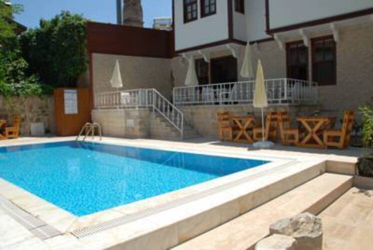 Urcu Hotel
