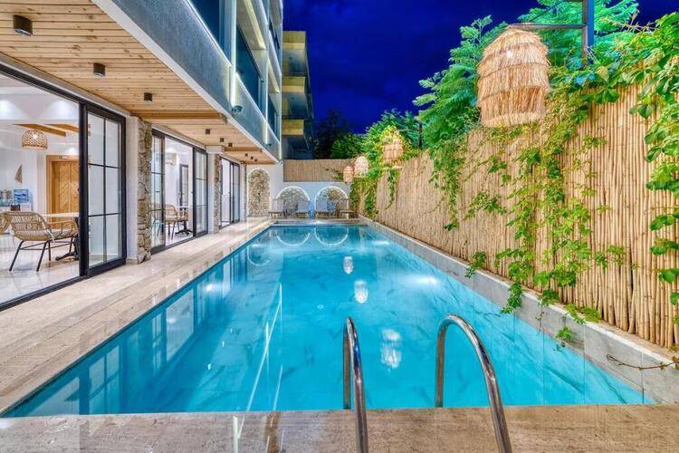 Hildegard Hotel