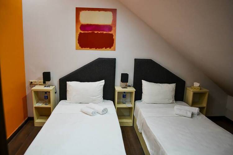 Elysium Gallery Hotel