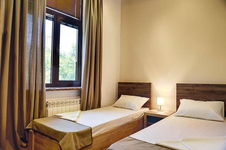 City Hotel Yerevan By Picnic