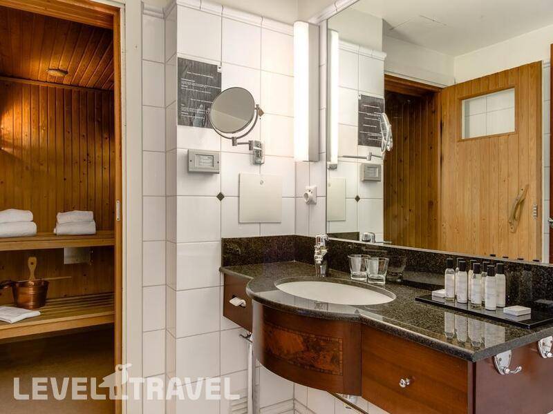 Фотография First Hotel Reisen
